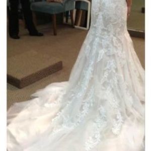 Wedding dress